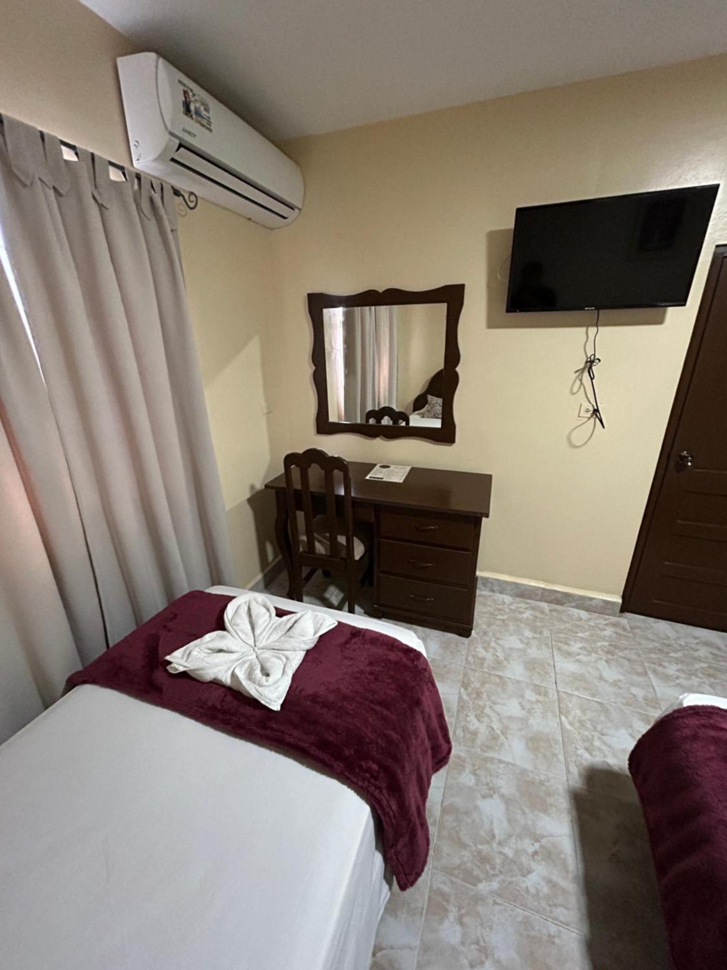 Hotel Madrid Chiriqui David Eksteriør billede