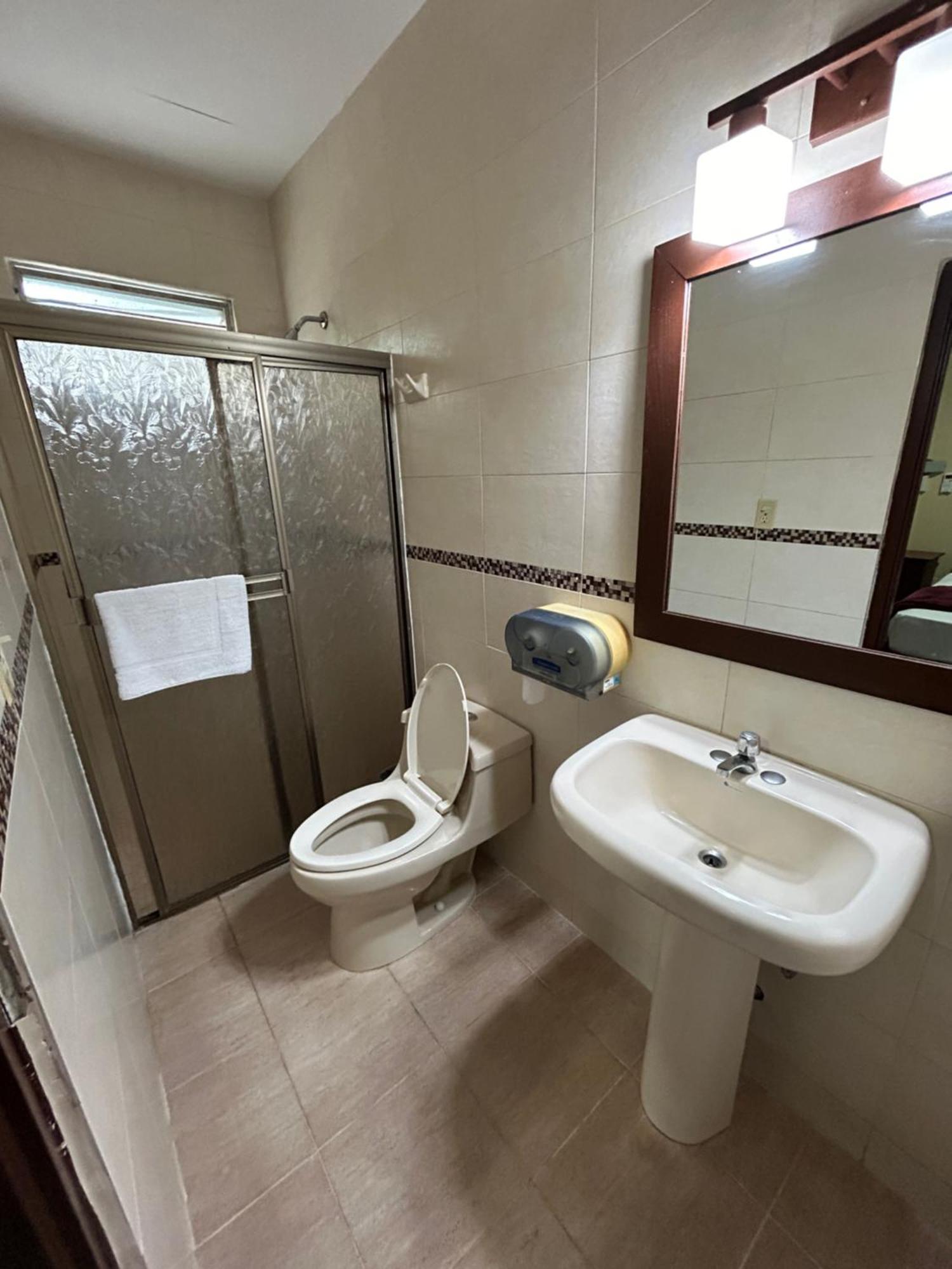Hotel Madrid Chiriqui David Eksteriør billede